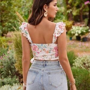 SHEIN VCAY Summer Vacation Ladies Floral Print Ruffled Shoulder Camisole